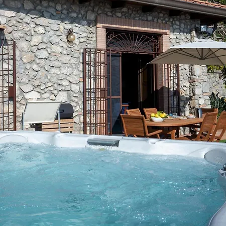 Santa Rosa Con Jacuzzi E Vista Panoramica * アマルフィ