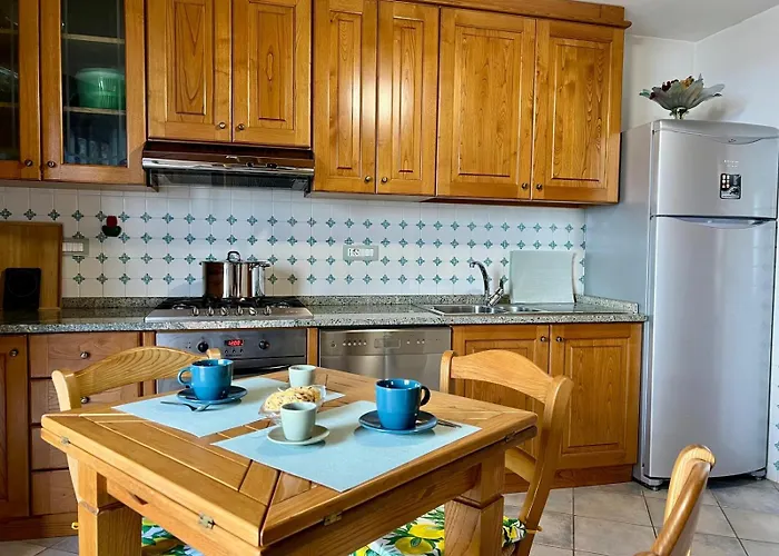 Santa Rosa Con Jacuzzi E Vista Panoramica Amalfi