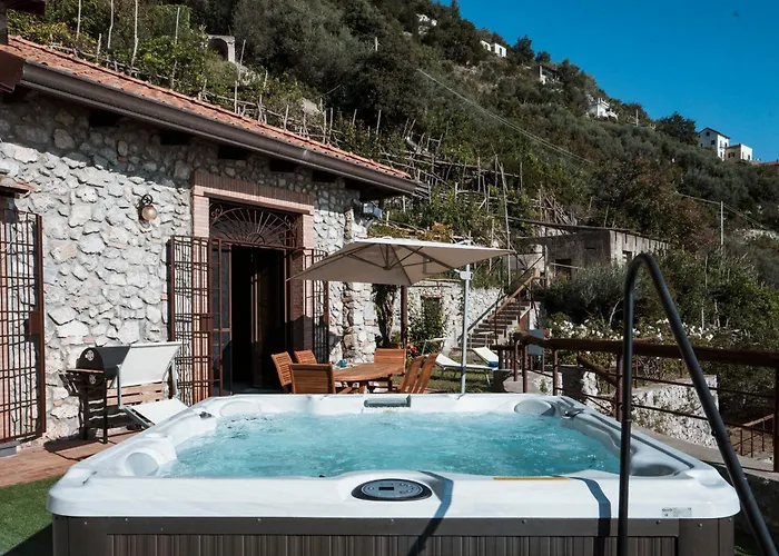 Santa Rosa Con Jacuzzi E Vista Panoramica 阿马尔菲